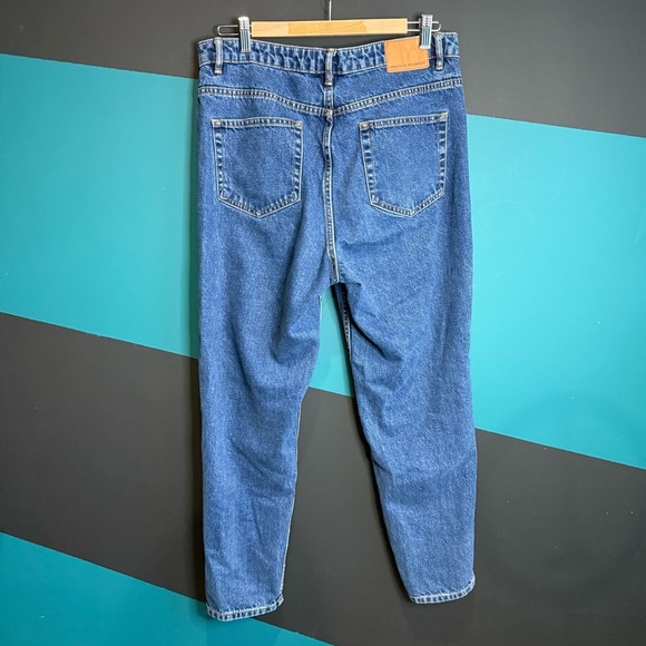 Classic Blue Denim Jeans - Picture 4 of 8